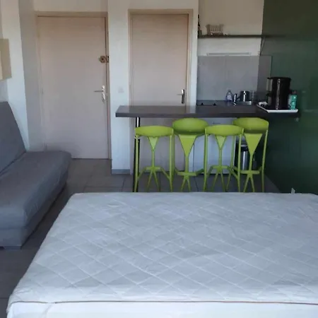 Studio 1-4 Pers Avec Parking Prive 2km Mer & Base Nature